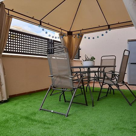 Gran Terraza Con Piscina Lejlighed Sant Jaume d'Enveja Eksteriør billede