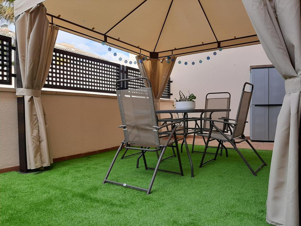 Gran Terraza Con Piscina Lejlighed Sant Jaume d'Enveja Eksteriør billede